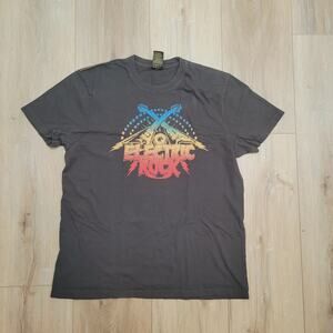 Lucky Brand T-Shirt Mens Large Classic Fit TRUE TO SIZE "Electric Rock" Guitar